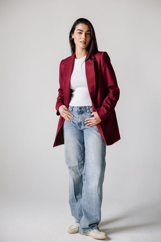Ruffles blazer in Dark Red
