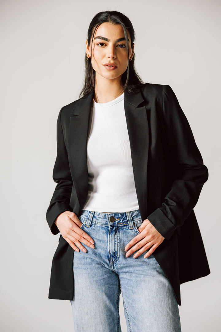 Ruffled Blazer in black