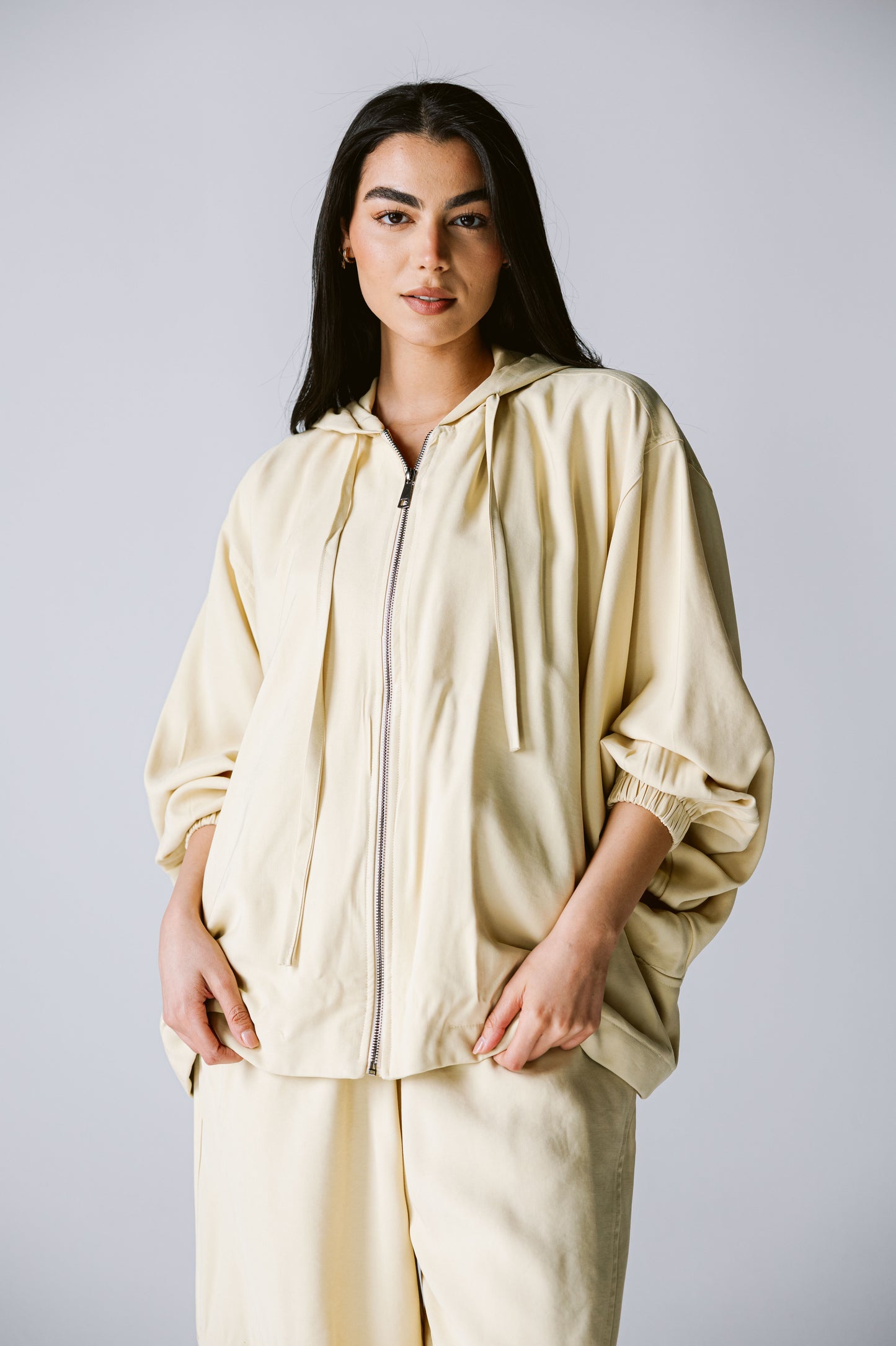 Off Duty set in Butter Yellow