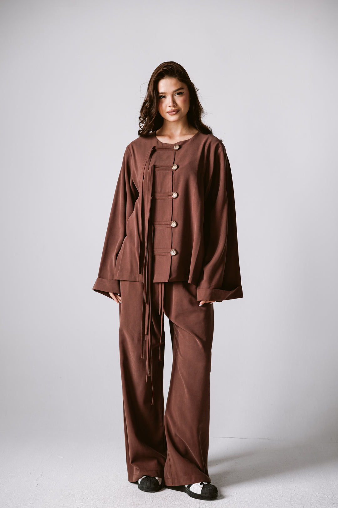 Fringes Set In Brown