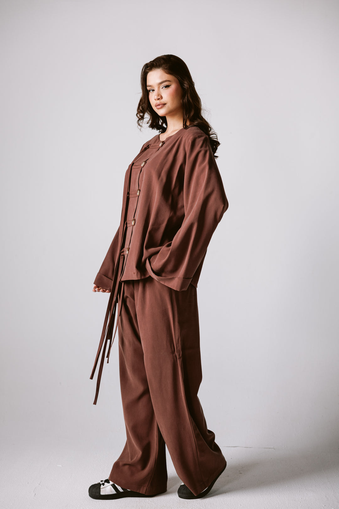 Fringes Set In Brown