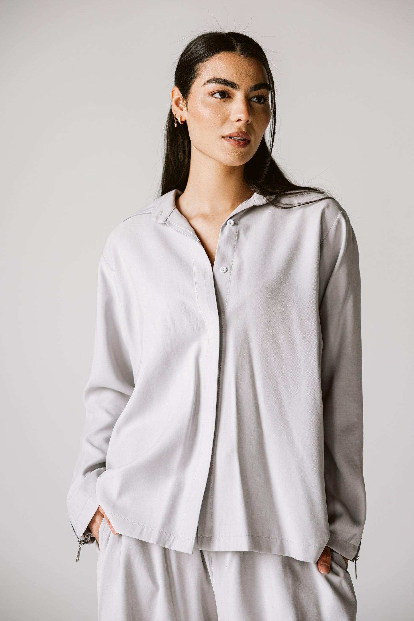 Back Zip Set In Gray