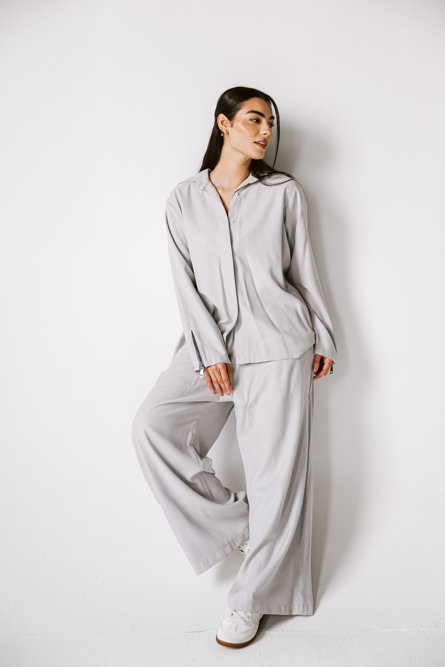 Back Zip Set In Gray