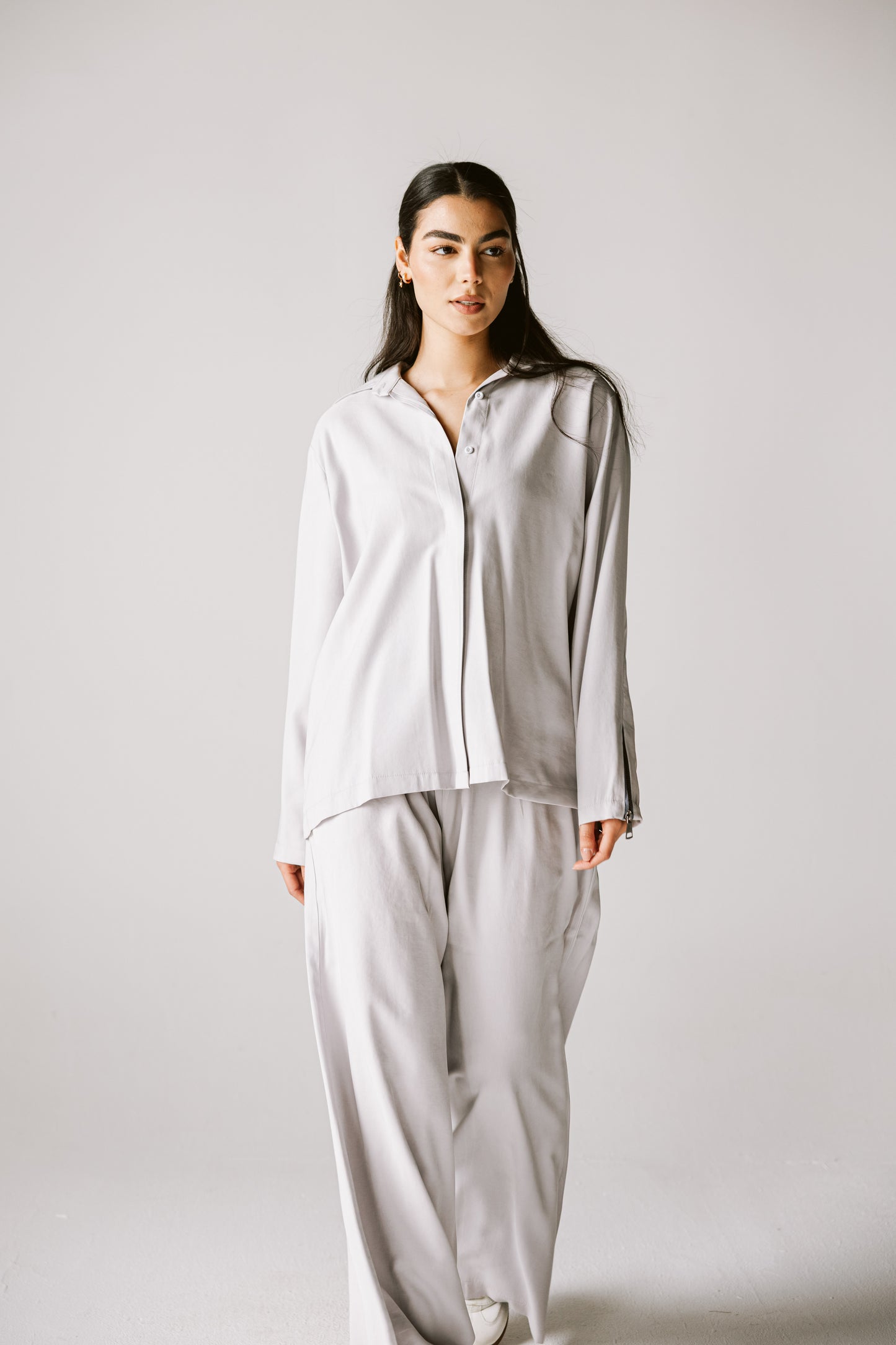 Back Zip Set In Gray
