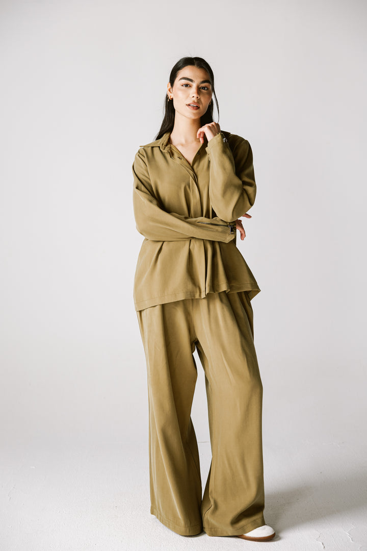 Back Zip Set In Khaki Olive