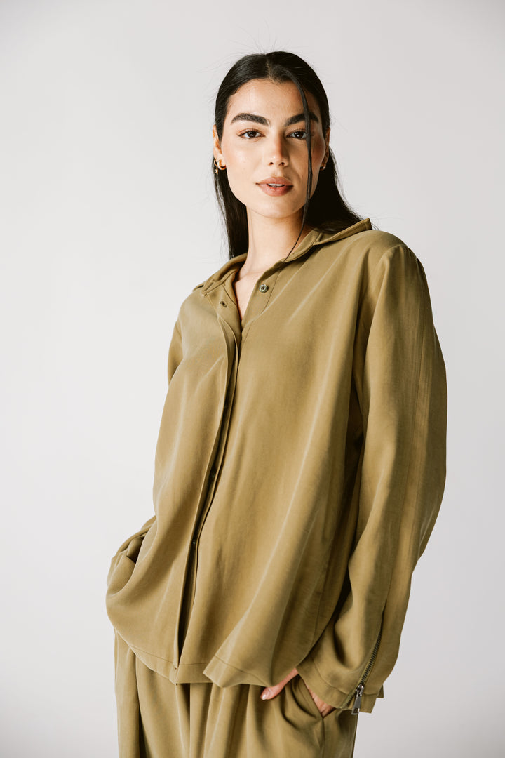 Back Zip Set In Khaki Olive