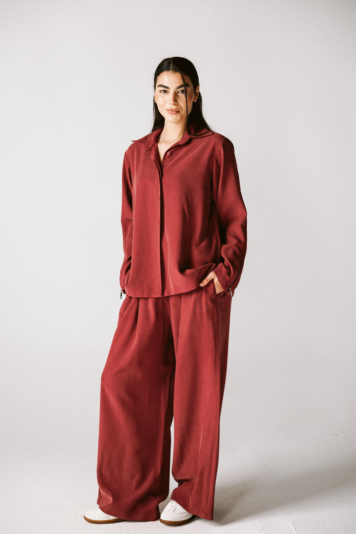 Back Zip Set In Burgundy