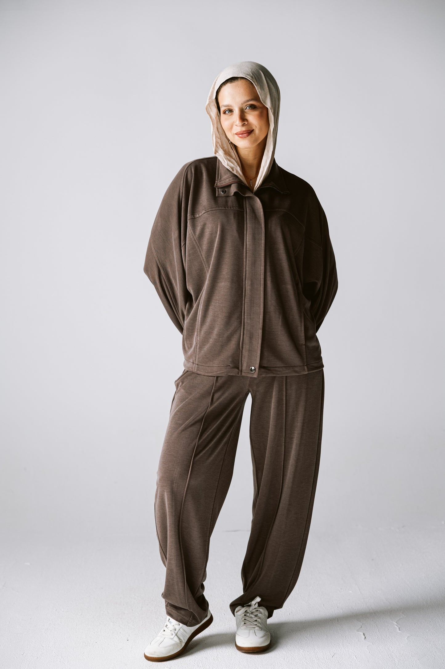 Essential Cotton set In Brown