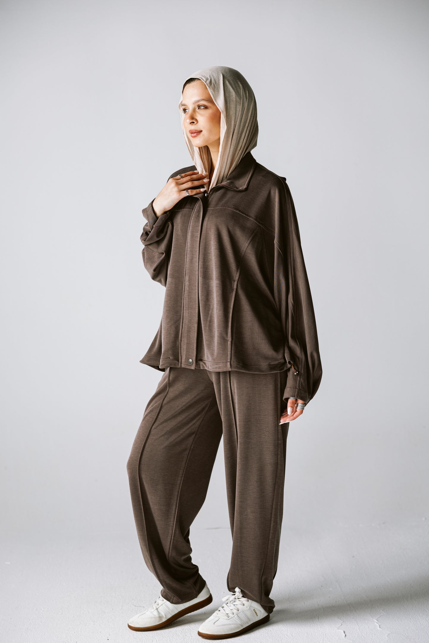 Essential Cotton set In Brown