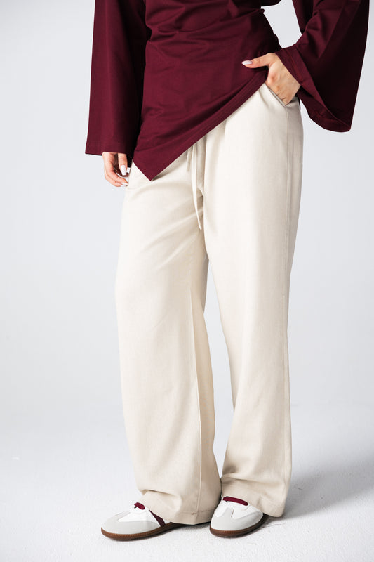 Pure linen pants in Beige