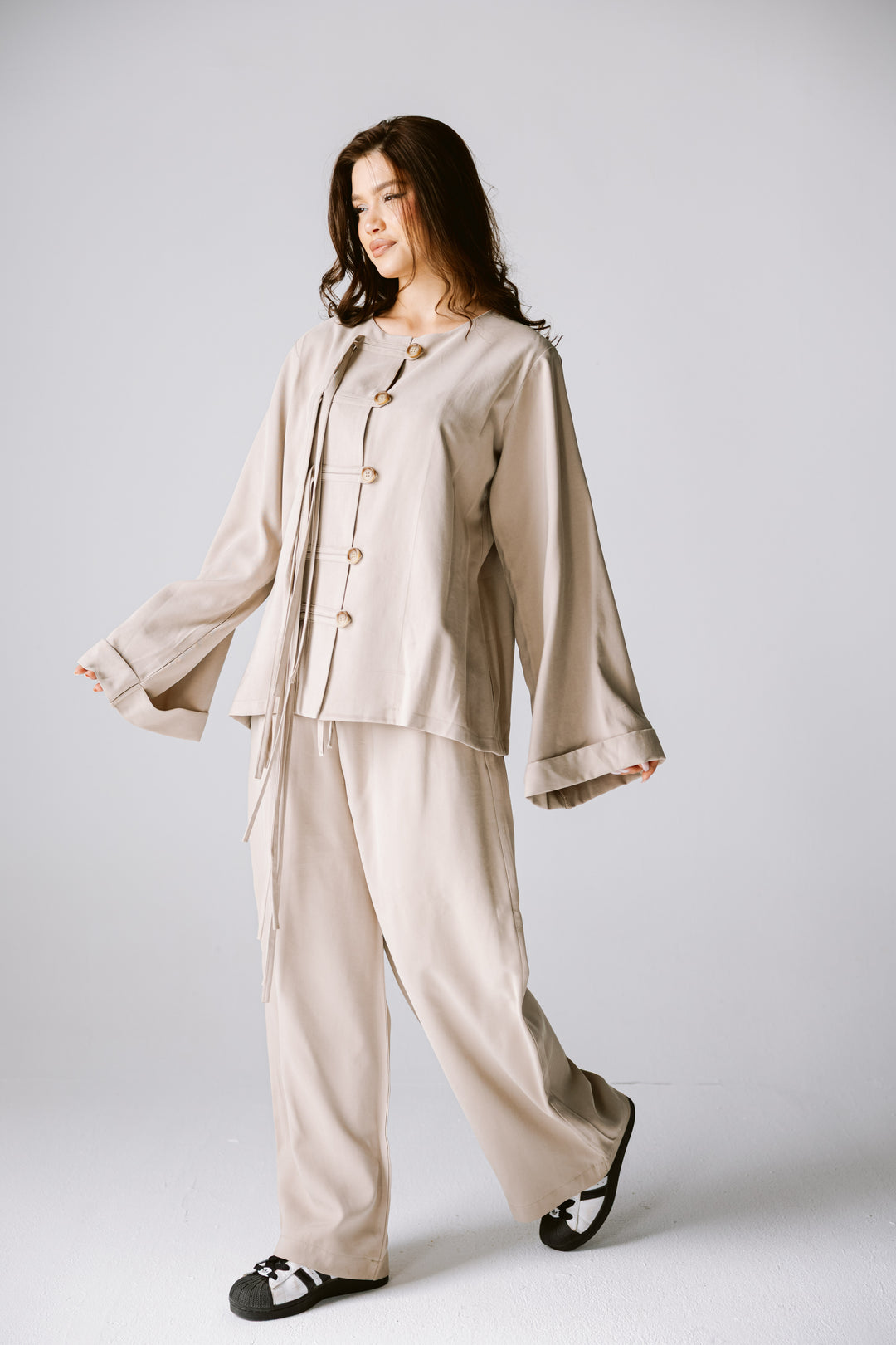 Fringes Set In Beige
