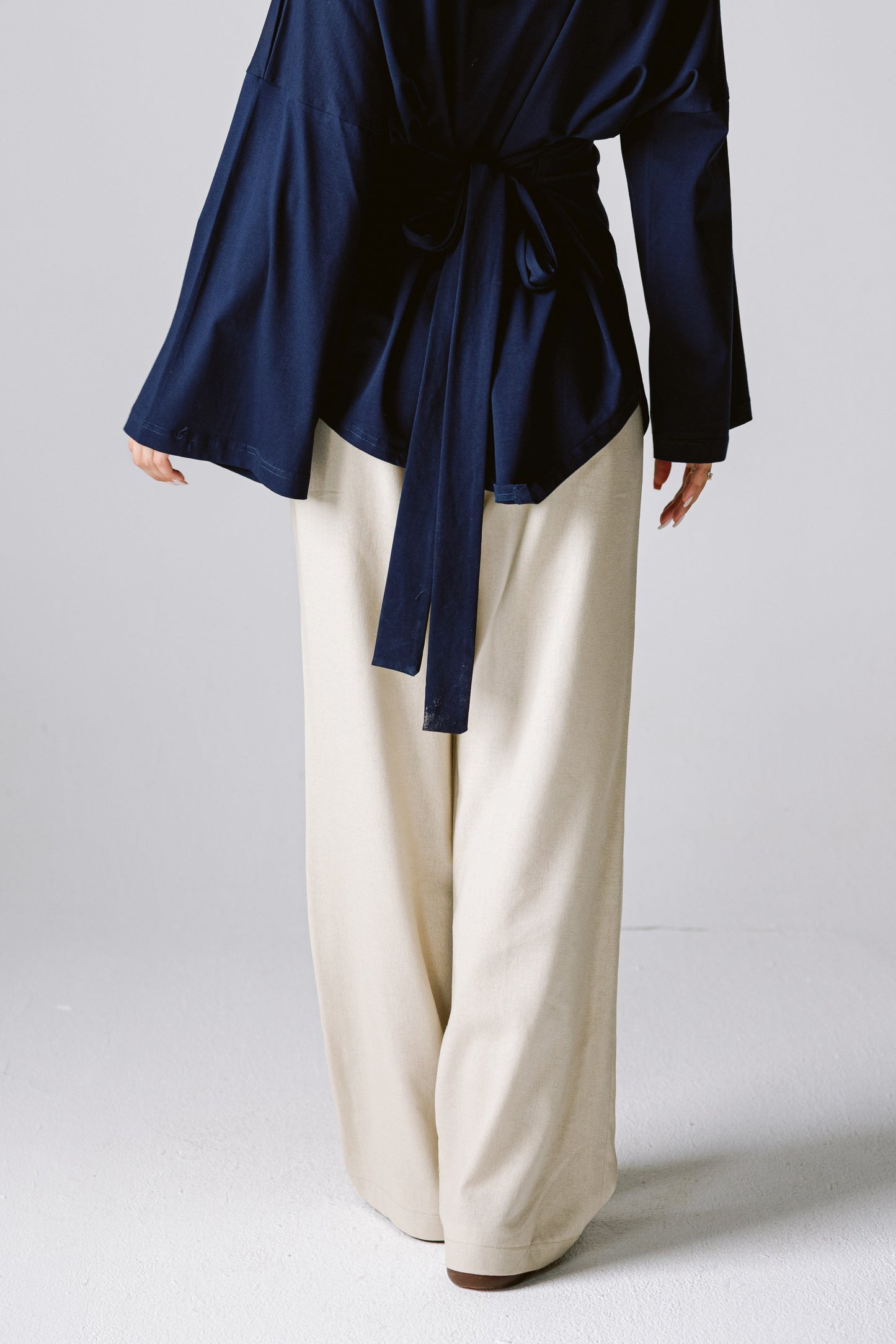 Pure linen pants in Beige