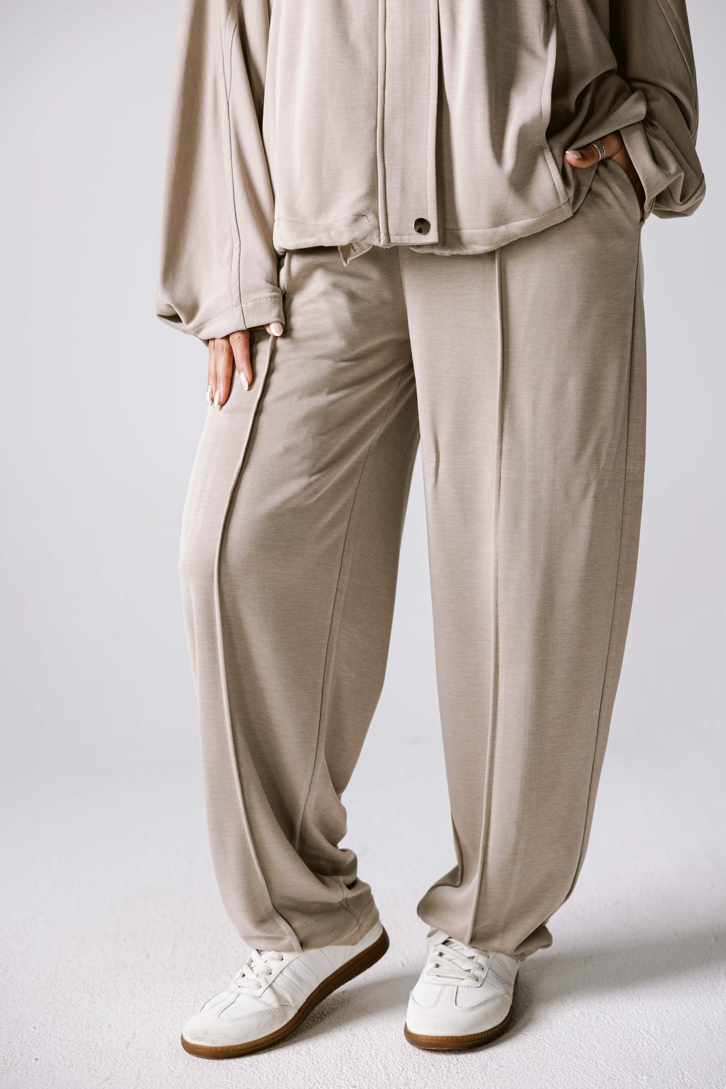 Essential Cotton set In Beige
