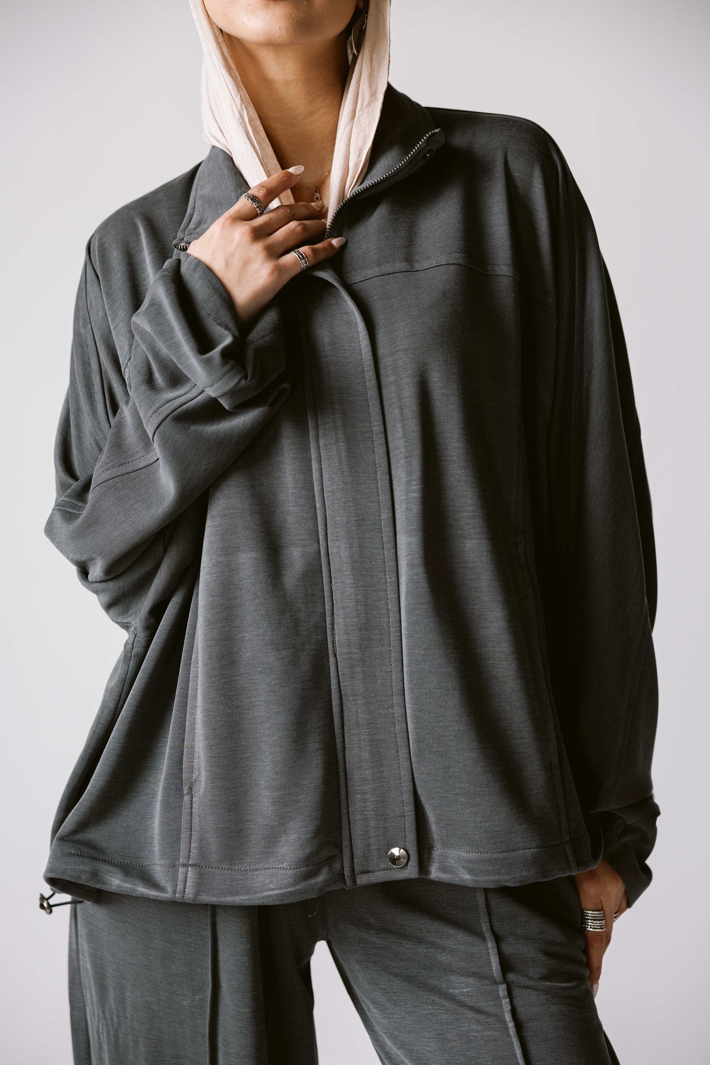 Essential Cotton set In Gray