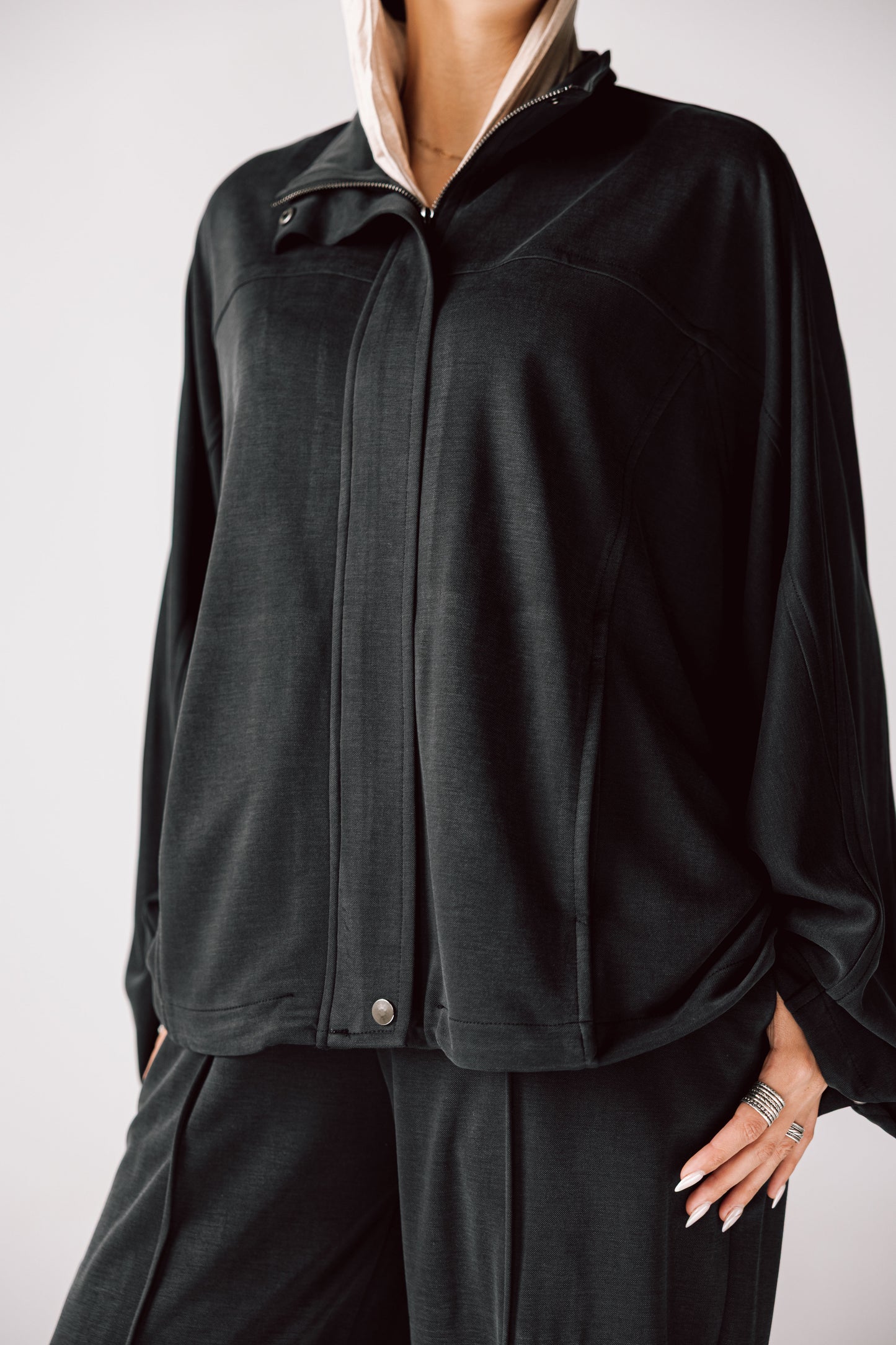 Essential Cotton set In Black
