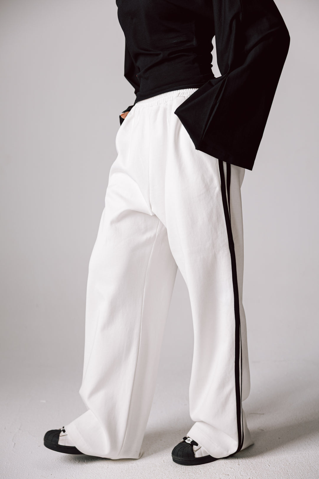 Wide cotton pants In White