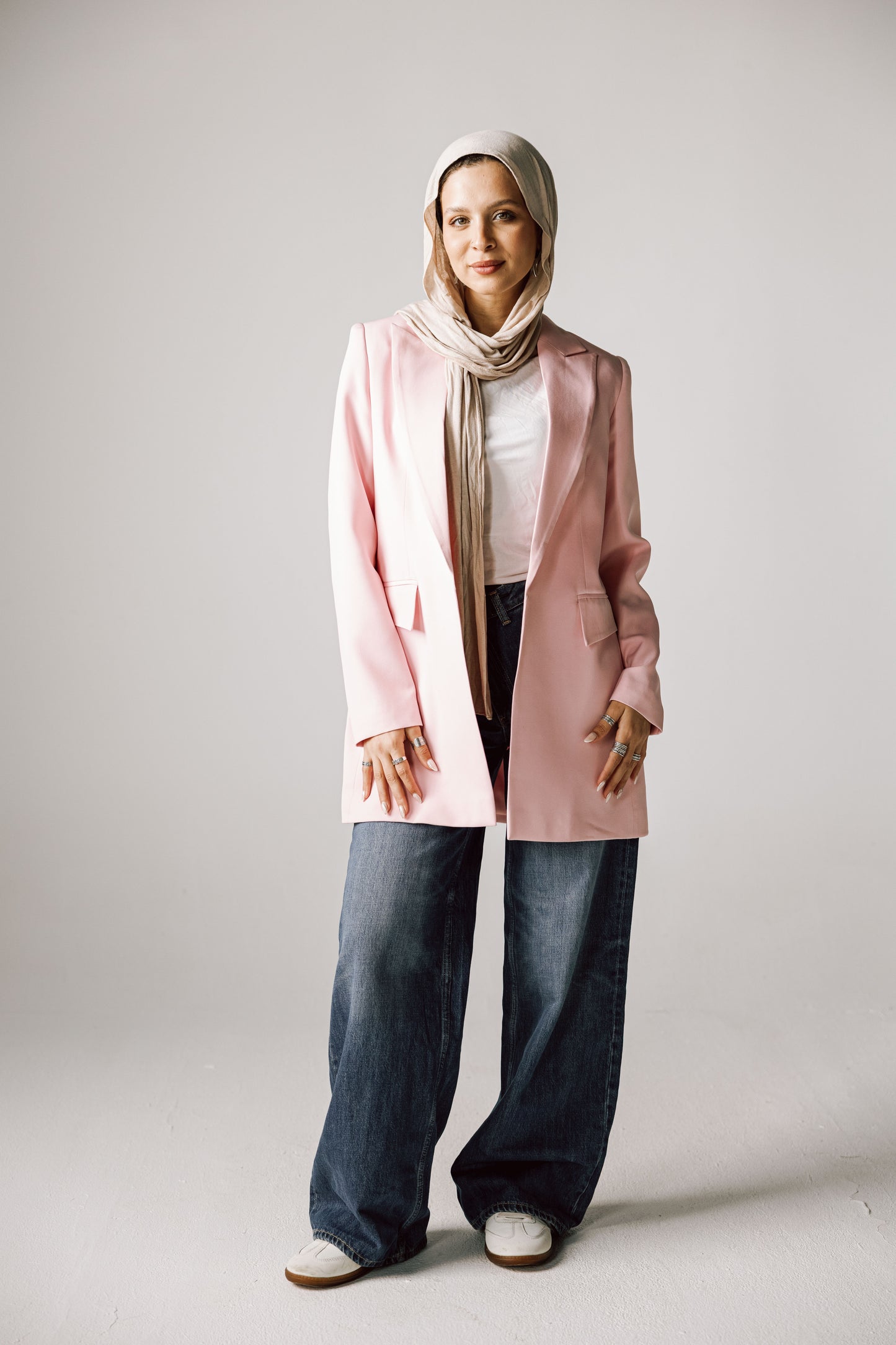 Slim fit pink blazer