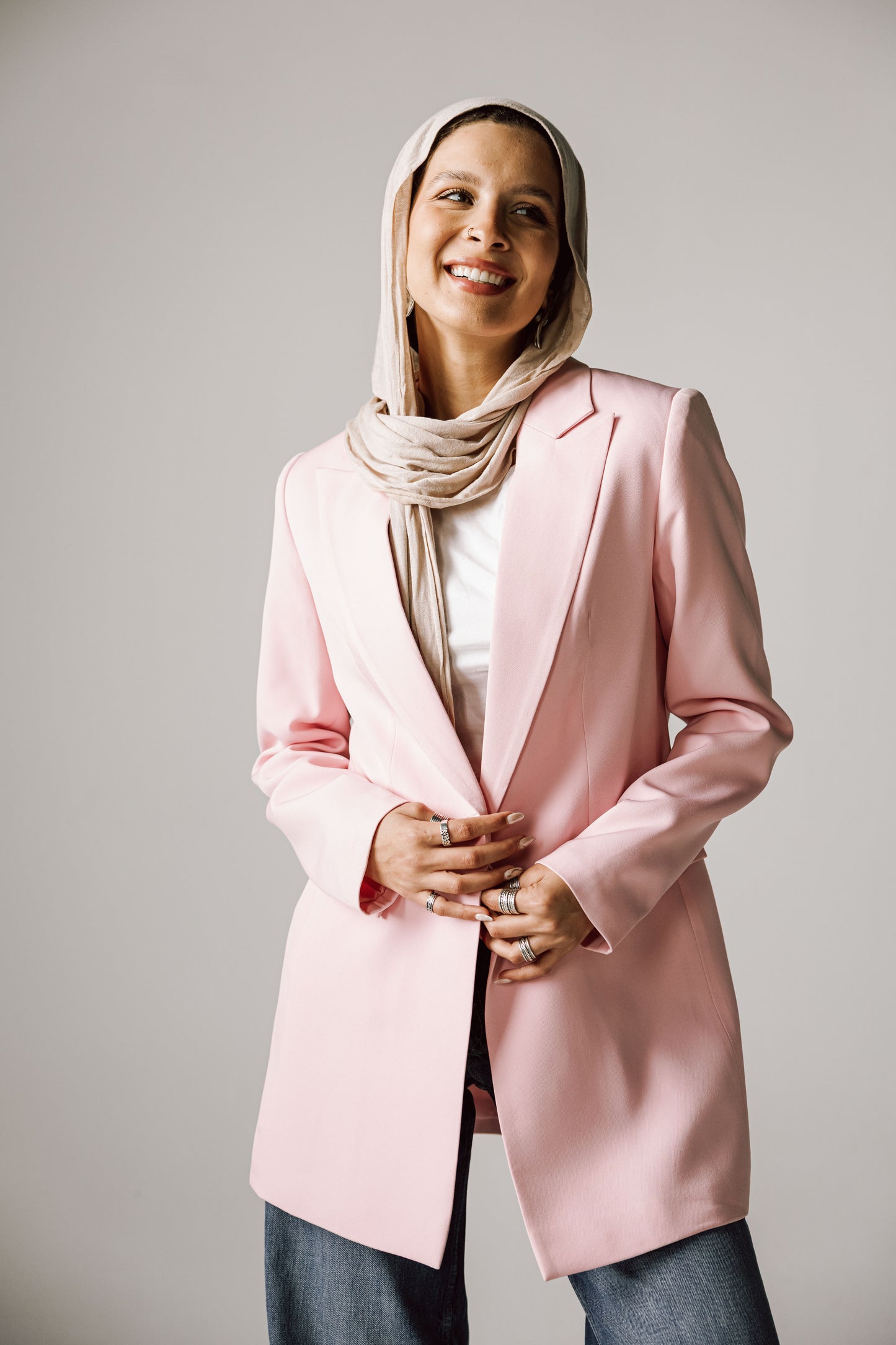 Slim fit pink blazer