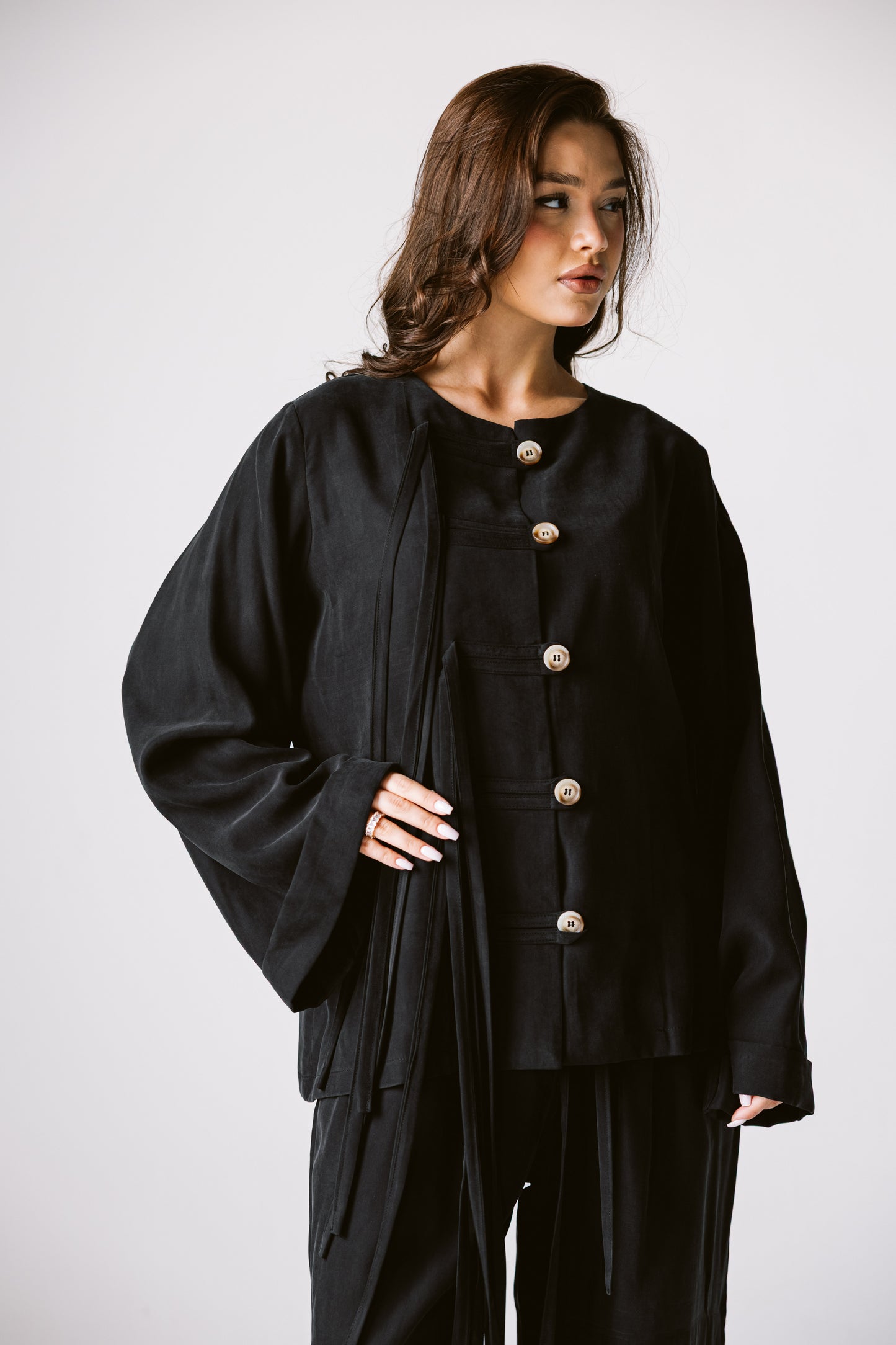 Fringes Set In Black