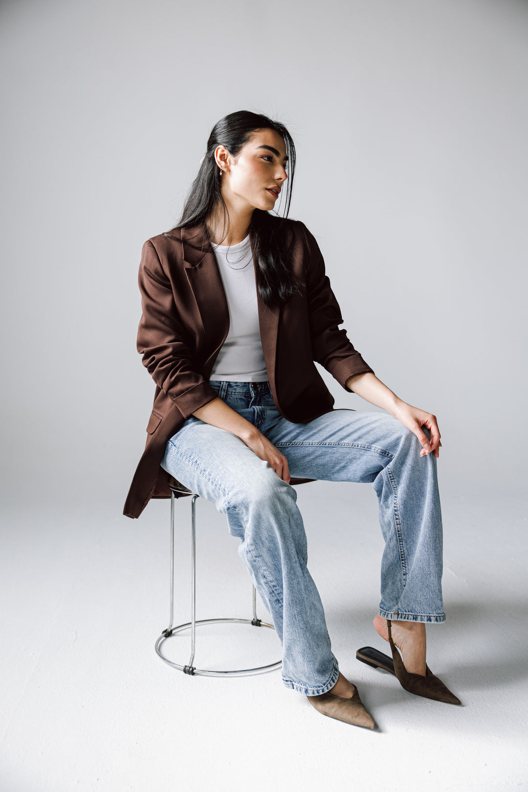 Ruffled blazer in chocolate