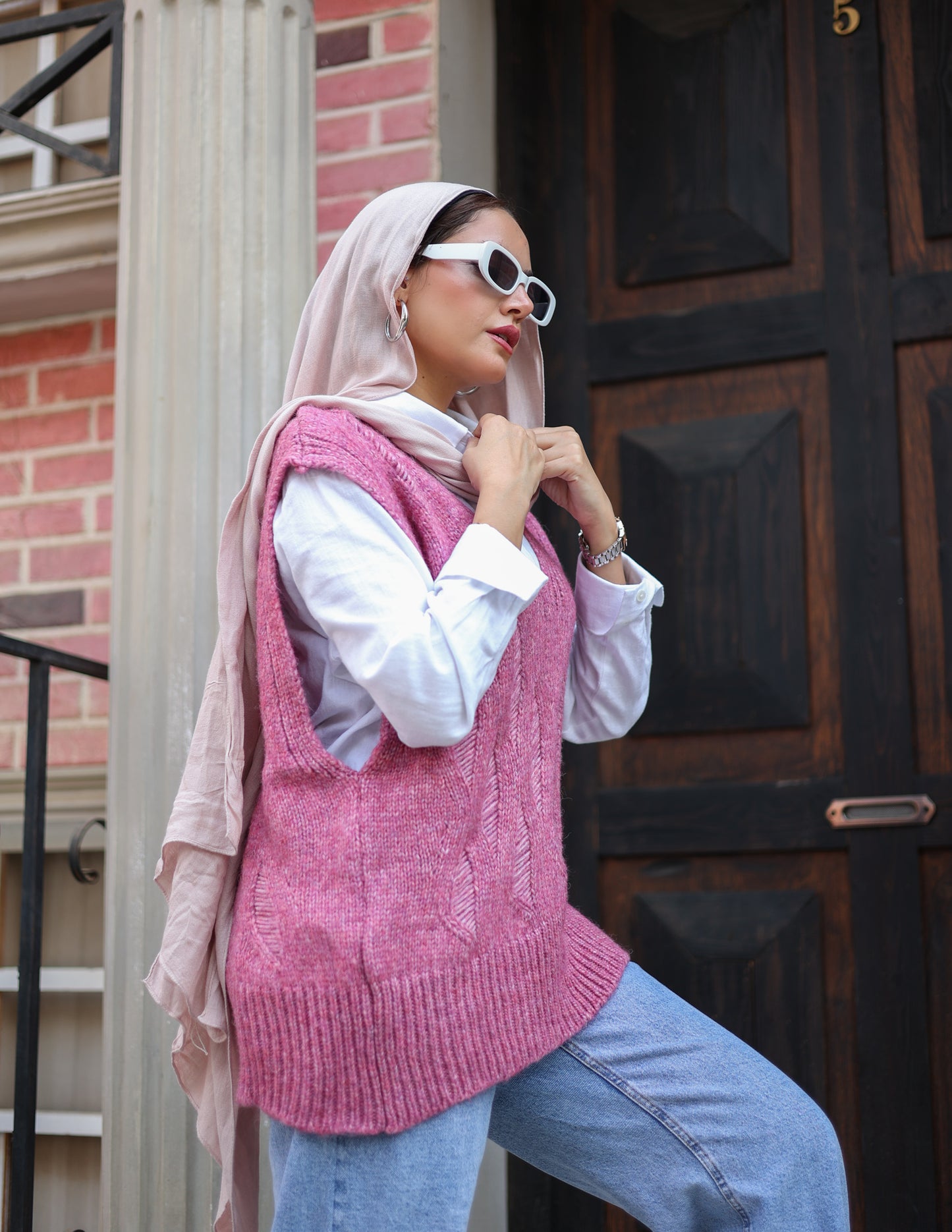 Pink Sleeveless pullover